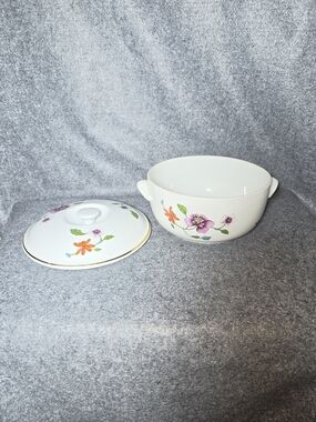 Vintage Royal Worcester Astley Porcelain Covered Casserole Dish